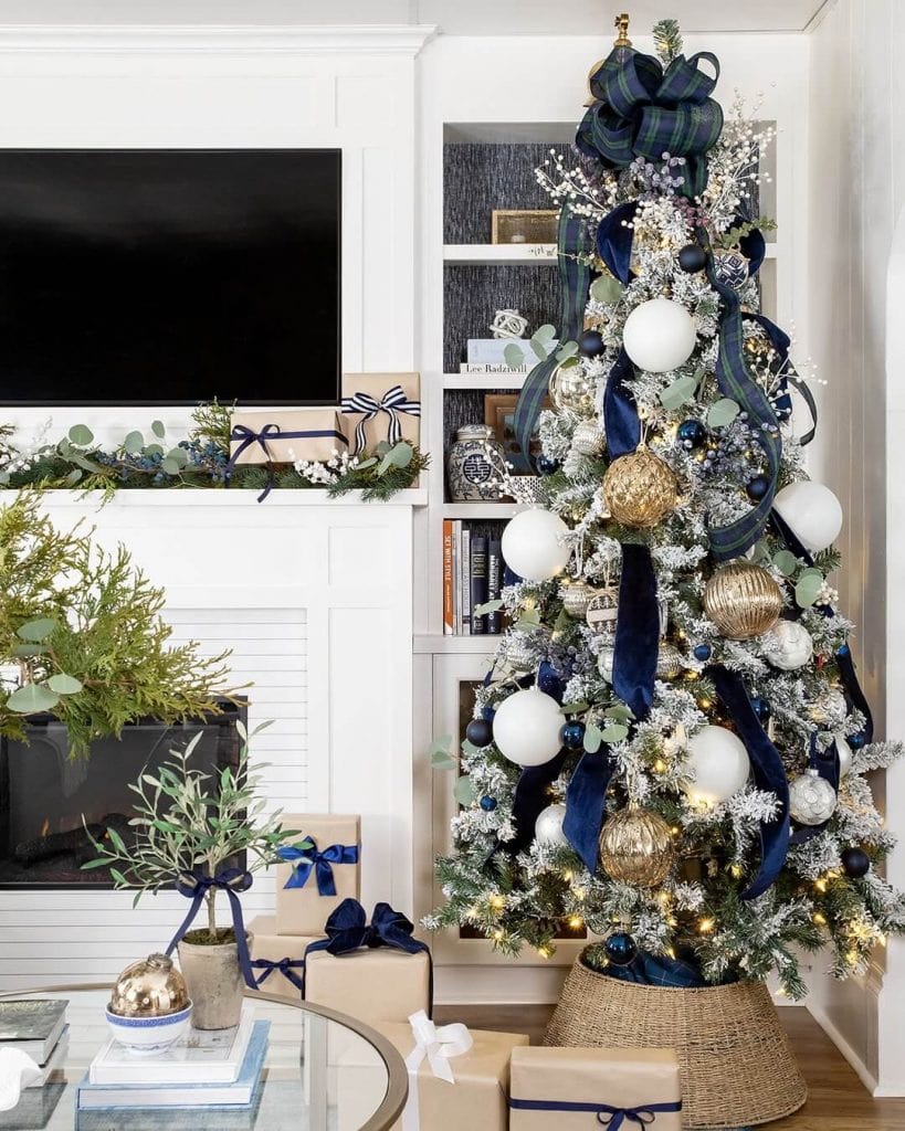 Creek Line House - Christmas Color Schemes Blue and White