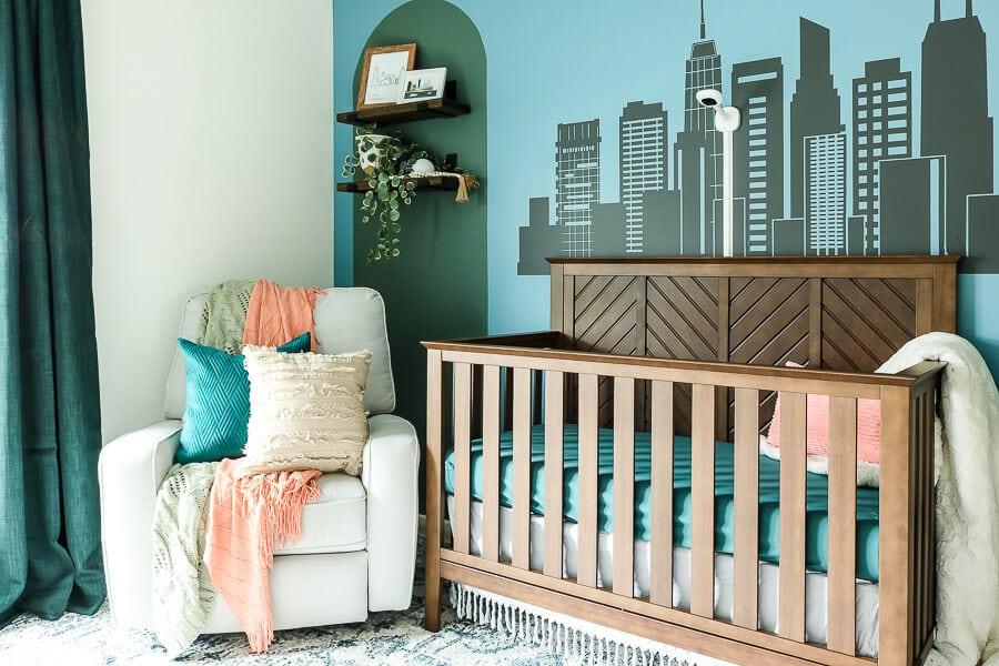 Gender Neutral Nursery Reveal of Chicago-themed nursery