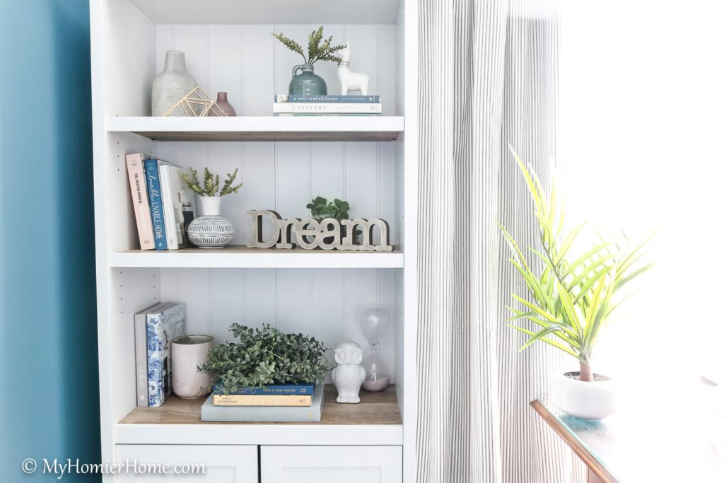 Looking for inspiration for your home office/craft room? My Home Office/Craft Room is complete! Come check out what I did in my final reveal, including a new light fixture, a statement ceiling, and all kinds of organization!