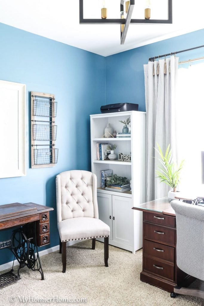 Looking for inspiration for your home office/craft room? My Home Office/Craft Room is complete! Come check out what I did in my final reveal, including a new light fixture, a statement ceiling, and all kinds of organization!