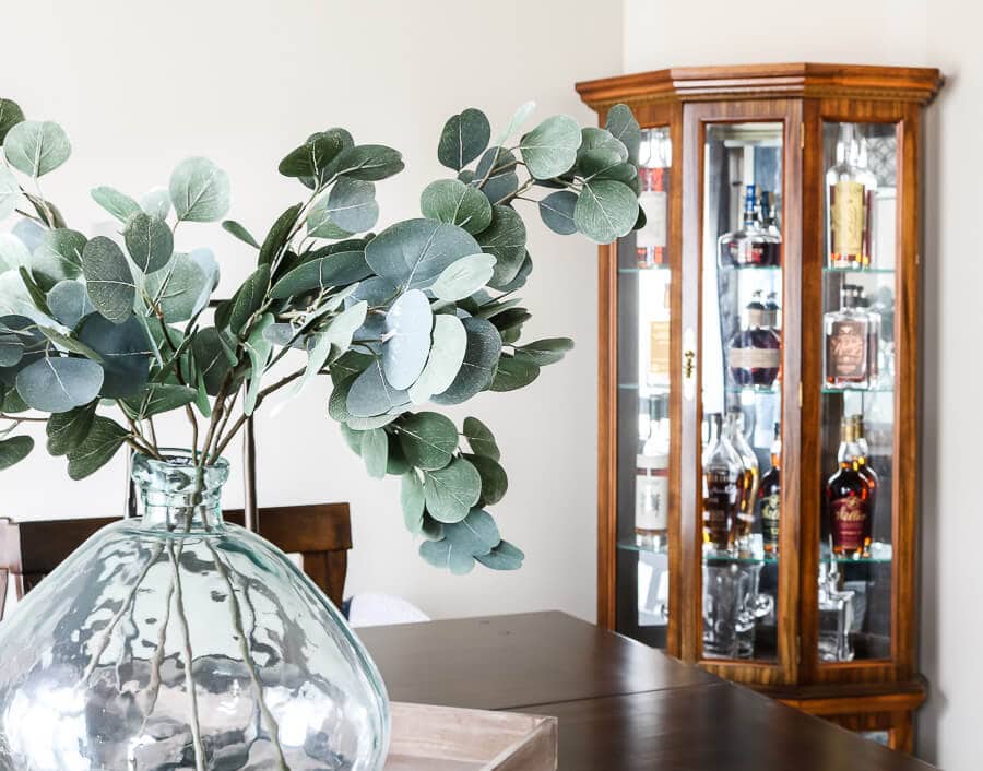 spring decor ideas for your dining room table